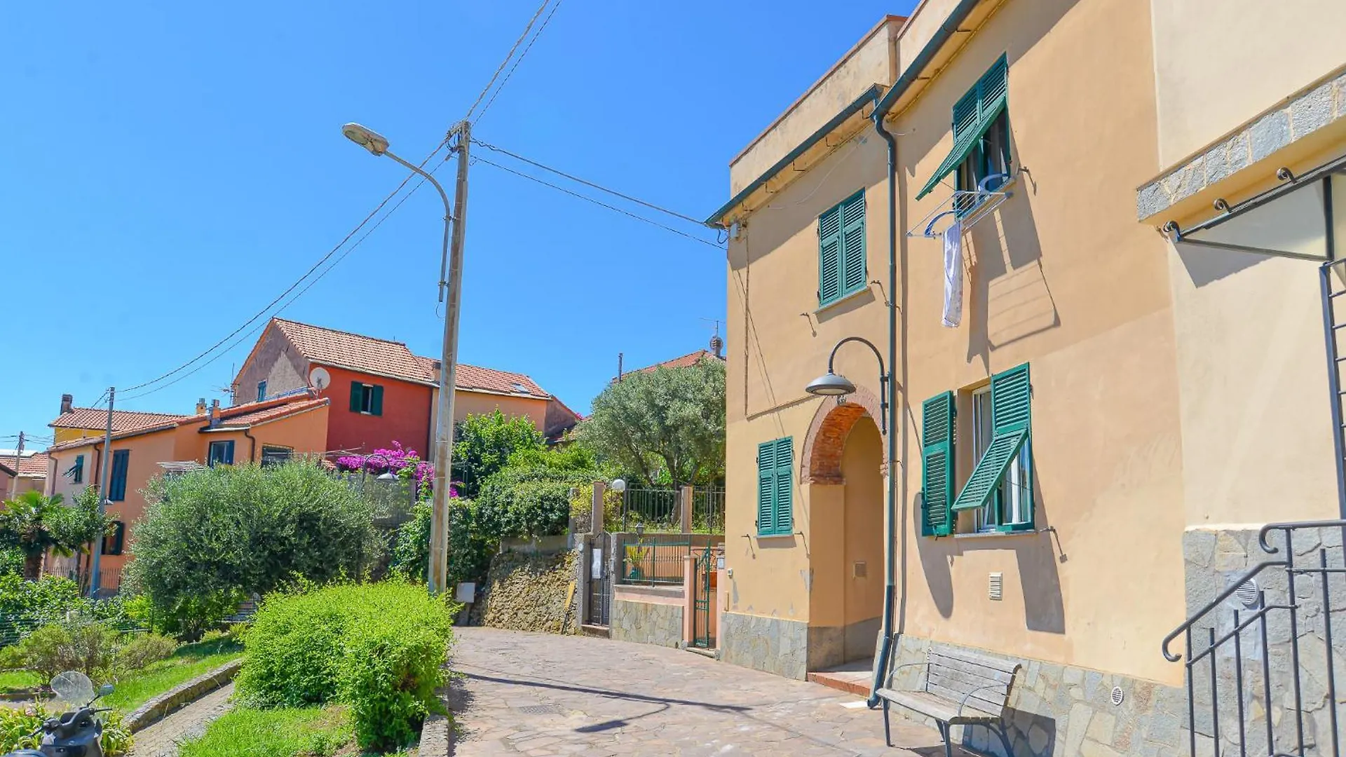 Casa Cecilia - Vadoalmare Immobiliare Lägenhet Bergeggi Italien